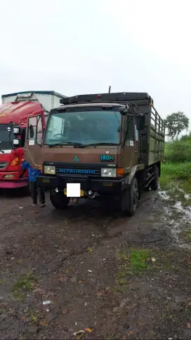 Dijual Truk fuso th 1997