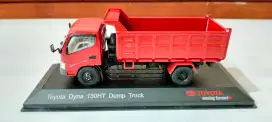Diecast/miniatur truk Toyota Dyna