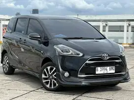 TOYOTA SIENTA Q 1.5 MATIC 2017 HITAM