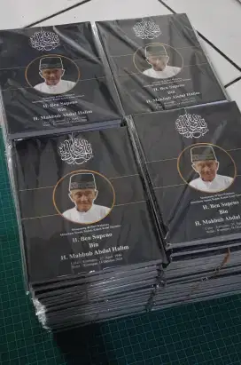 Yasin Softcover & Yasin Hardcover