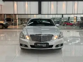 MERCEDES BENZ E250 CGI AT