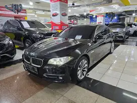 BMW 520i 2017 NIK 2016 Low KM speedo digital