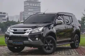 Tangan Pertama dari Baru! Isuzu MUX Premiere 2015 2016