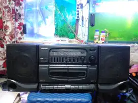 Radio tape,tape compo aiwa double deck,normal semua