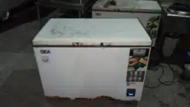 FREEZER RSA 300 LITER (BEKAS)