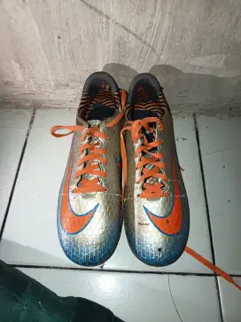 Dijual sepatu futsal gk kepake