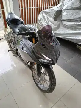 HONDA CBR 150R 2023