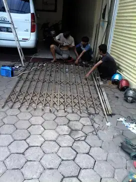Tukang service rolling dior folding gate tanjung duren