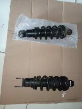 Shock belakang Vixion old & CBR 150R