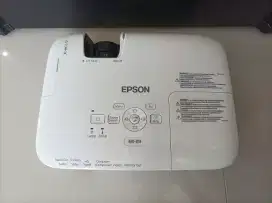 EPSON EB X9 LCD PROYEKTOR SECOND NORMAL
