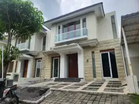 Rumah Mewah Di Citragrand Tembalang