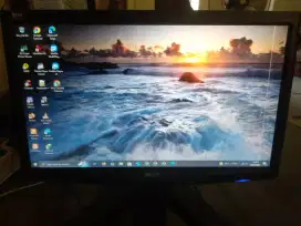 Monitor Lcd PC merk Acer 16 inch bekas