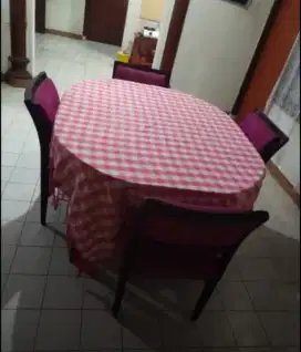 Meja Makan Jati Tua