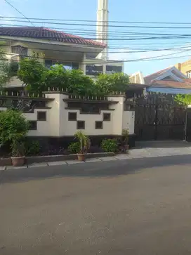 DIJUAL RUMAH MEWAH KAWASAN ELITE JAKARTA SELATAN