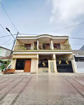 Rumah Ploso Timur STRATEGIS, SIAP HUNI, ROW JALAN 2.5 MOBIL LONGGAR