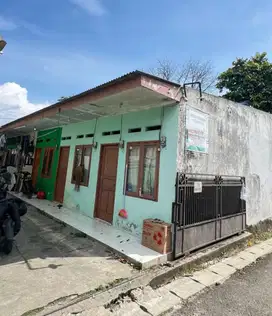 Kontrakan 8 pintu terisi full SHM masuk mobil di Tangerang Selatan