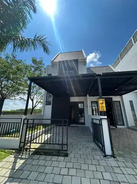 Rumah 2 Lantai De Naila Park Menganti Barat Surabaya, Tanpa DP