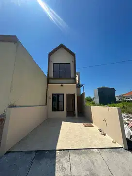 Rumah 2 lantai di Wisma Tirta Agung, Surabaya Timur