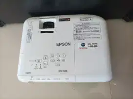 EPSON EB X500 LCD PROYEKTOR SECOND FULL SEGEL