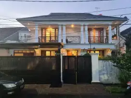 RUMAH SUPER MEWAH + KOLAM RENANG DI CILINANG INDAH JATINEGARA