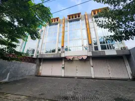 Ruko 3Lantai Jalan Abdulrahman Saleh Semarang Barat