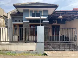 Rumah Jl Kaliurang Km 7 Dalam Perumahan