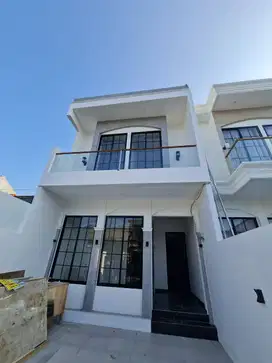 Dijual Rumah Baru Gress Minimalis American Modern Darmo Permai Timur