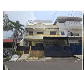 Dijual Cepat Rumah 3 Lantai Mewah di Tanjung Duren Jakarta Barat