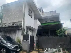Rumah dijual murah di cigadung bagus untuk kantor & rumah kos