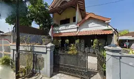 Rumah tengah Kota, 200m dari Jl. Protokol Veteran Serengan Solo