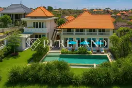 BR Beachfront Paradise in Ketewel