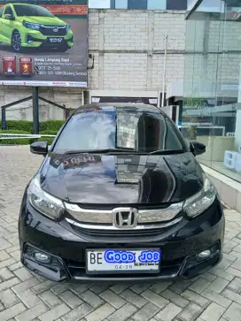 Mobilio E CVT 2018.