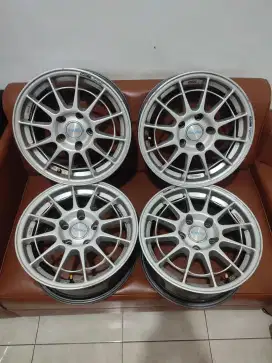 Velg Enkei Rep NT03 Spider By JF Luxury
R15 Pcd 5x114