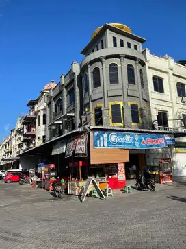 DISEWAKAN LAPAK JUALAN MAKANAN FOODCOURT/WARKOP LOKASI RAMAI STRATEGIS