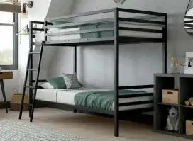 Tempat Tidur Tingkat Besi Custom Pesanan!
LANGSUNG DARI BENGKEL LAS