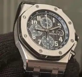 AP Audemars Piguet Royal Oak Offshore 42 Batman Automatic 42mm (2019)