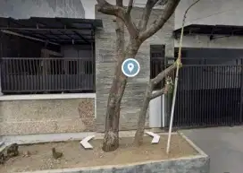 Dijual rumah second kutisari
