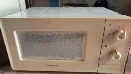 Dijual microwave second Daewoo DMM 15A1