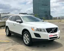 Volvo XC60 Tahun 2011 Automatic Putih