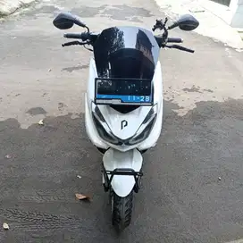 Motor Listrik Polytron Tahun 2023 Warna Putih