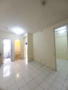 Disewakan Tahunan Non furnish apartemen gading nias 2kamar