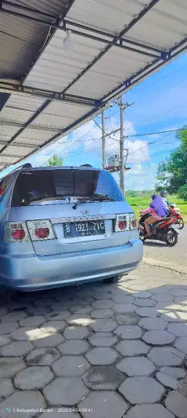 KIA Carens 2 tahun 2007 transmisi manual
