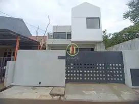 RUMAH BAGUS DI CISARANTEN KULON DKT ARCAMANIK ANTAPANI BANDUNG