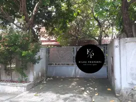 Dijual Rumah mewah dan teduh di Srengseng Sawah, Jakarta Selatan