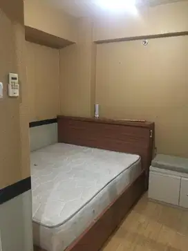 Disewakan Apartmen Green Pramuka City Tower Crysant Fullfurnish