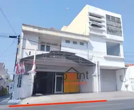 Ruko Solo Kota Strategis 2 LT Kokoh Siap Pakai Terawat