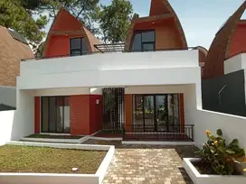 Jual Rumah VILA Cantik cocok untuk Investasi atau disewakan di Bandung
