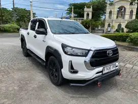 HILUX G 2023 MANUAL
