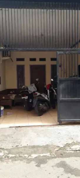 rumah tinggal lokasi deket stasiun kalideres