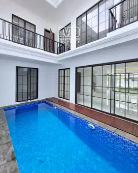 DIJUAL RUMAH BARU 2LT AMERICAN CLASSIC WITH POOL,MERTILANG BINTARO